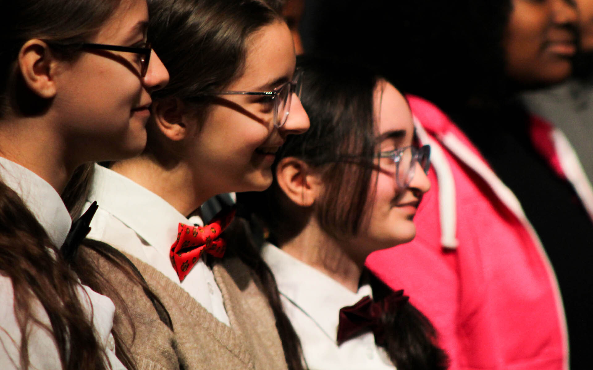 header-deep_0009_IMG_9342